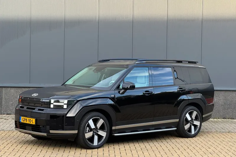 Hyundai Santa Fe (2024)