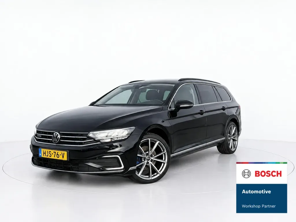 Volkswagen Passat (2021) — foto 1