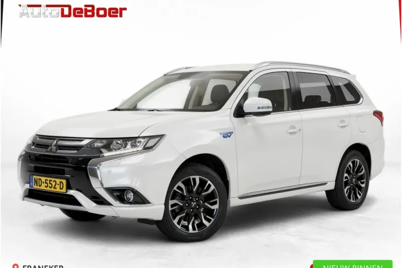 Mitsubishi Outlander (2016)