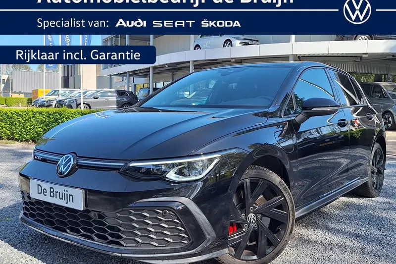Volkswagen Golf (2022)