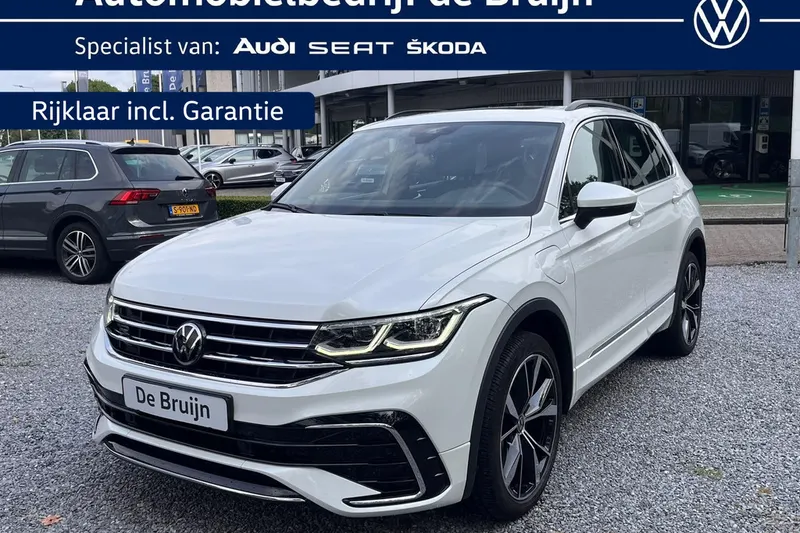 Volkswagen Tiguan (2022)
