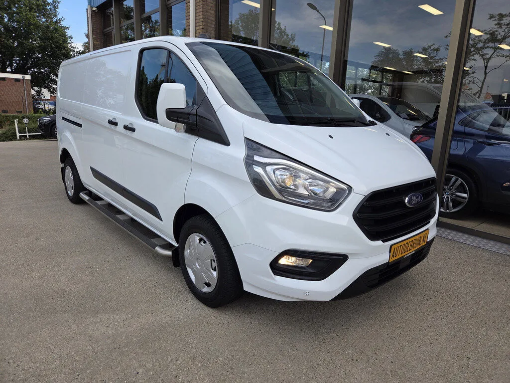 Ford Transit Custom (2022) — foto 1