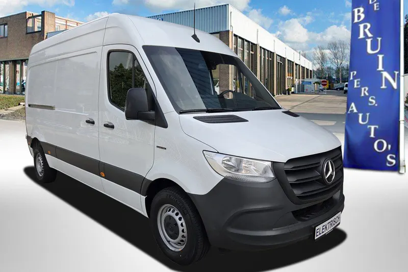 Mercedes-Benz eSprinter (2024)