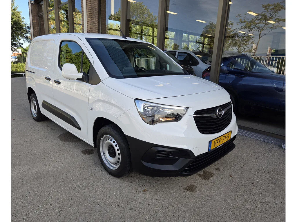 Opel Combo (2020) — foto 1