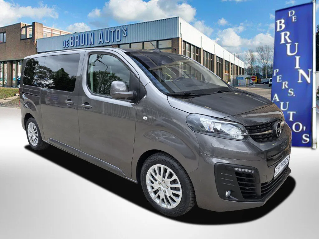 Opel Vivaro (2021) — foto 1