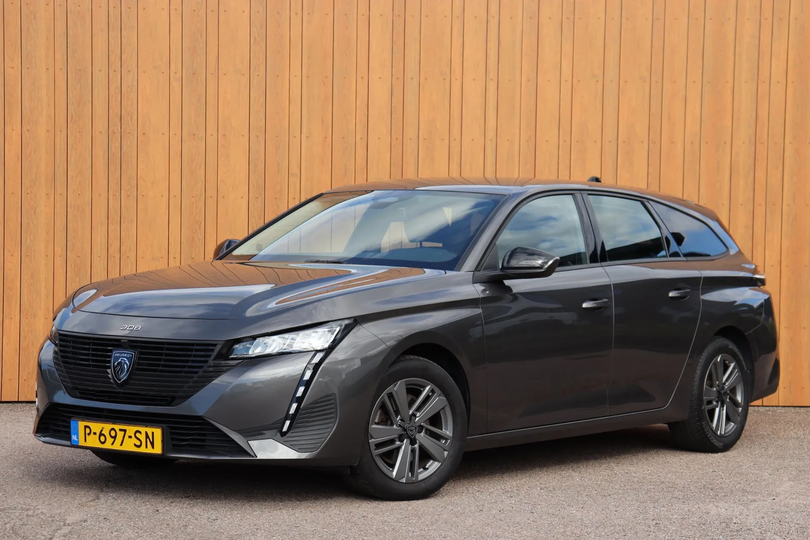 Peugeot 308 (2022) — foto 1
