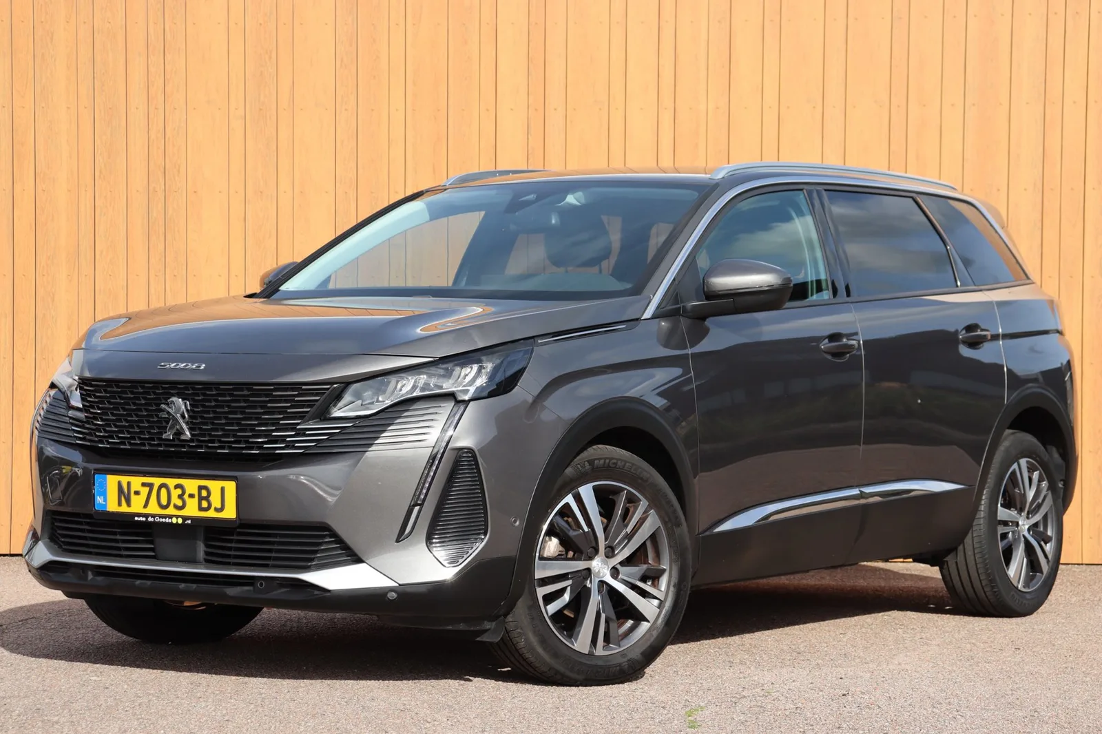 Peugeot 5008 (2021) — foto 1