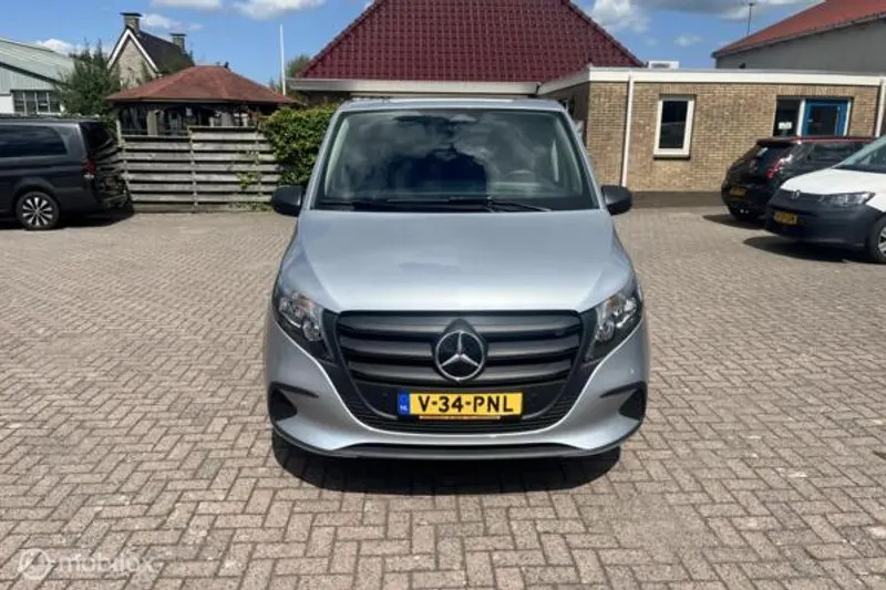 Mercedes-Benz Vito (2025)