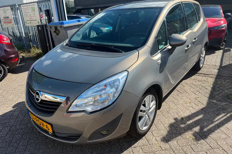 Opel Meriva (2011)