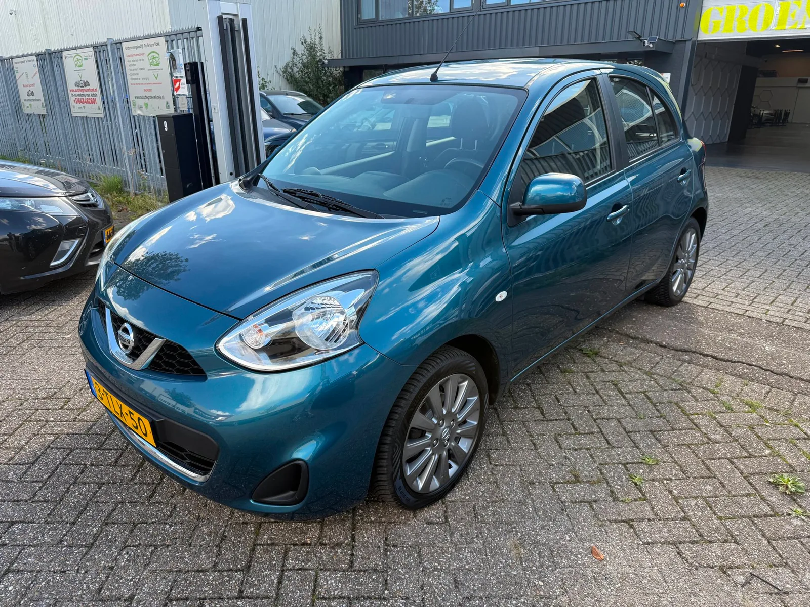 Nissan Micra (2014) — foto 1