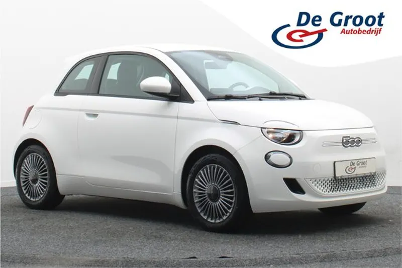 Fiat 500e (2023)