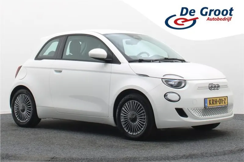 Fiat 500e (2023)