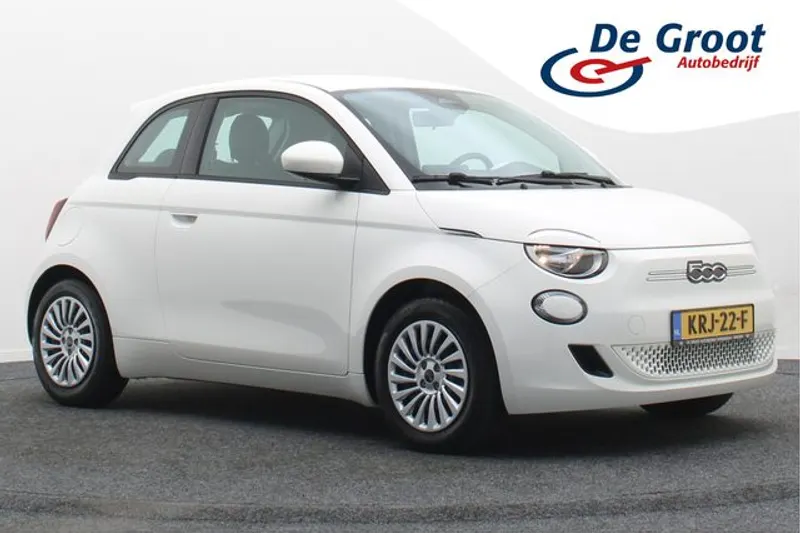 Fiat 500e (2023)
