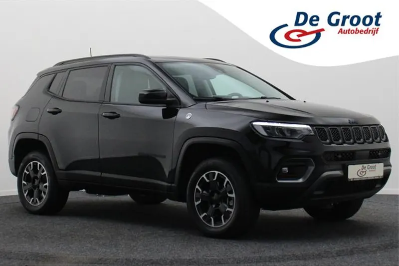 Jeep Compass (2023)