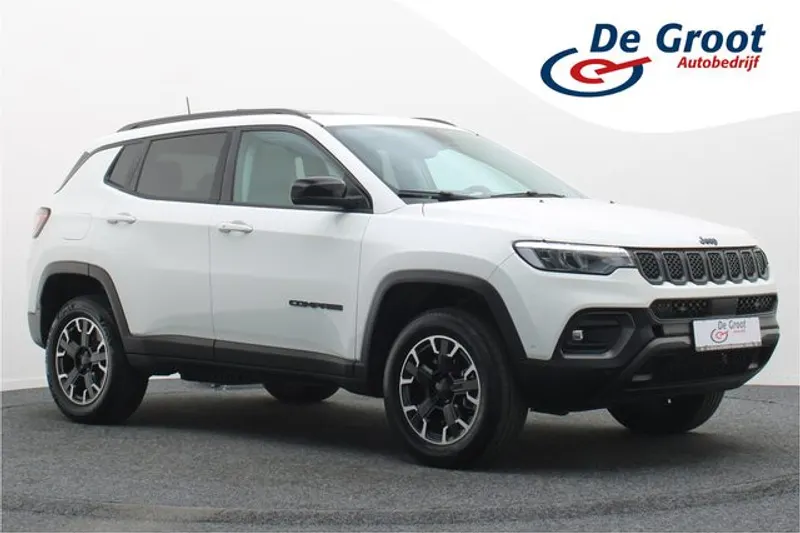 Jeep Compass (2023)