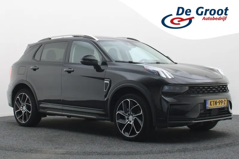 Lynk & Co 01 (2023)