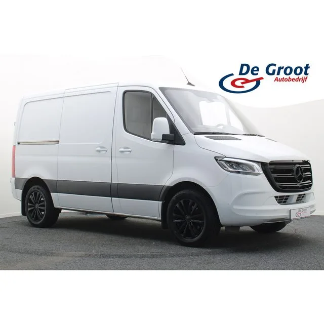 Mercedes-Benz Sprinter (2023) — foto 1