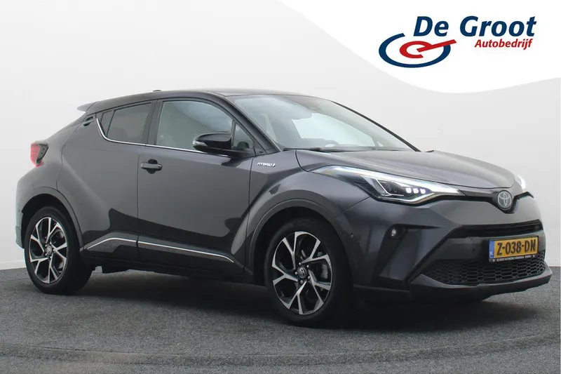 Toyota C-HR (2021)