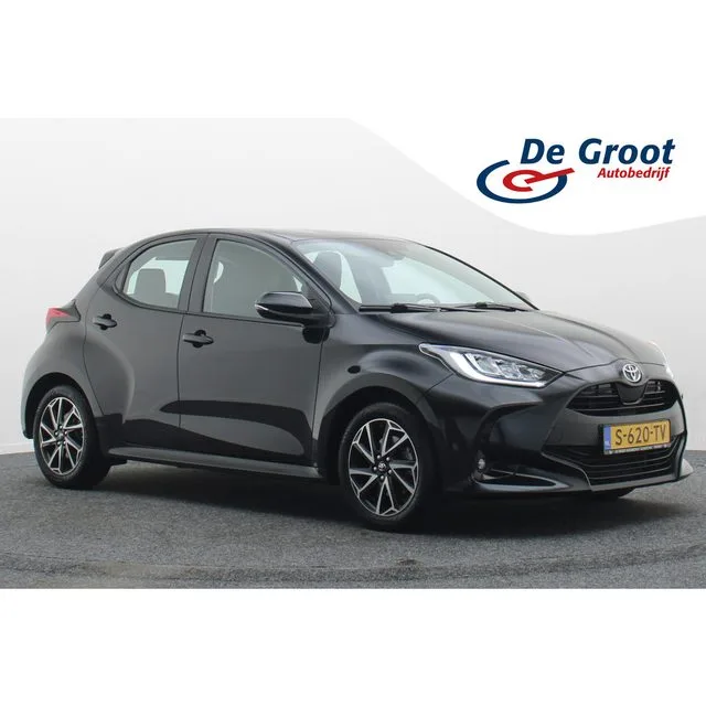 Toyota Yaris (2023) — foto 1