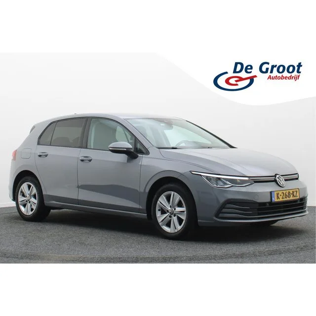 Volkswagen Golf (2021) — foto 1