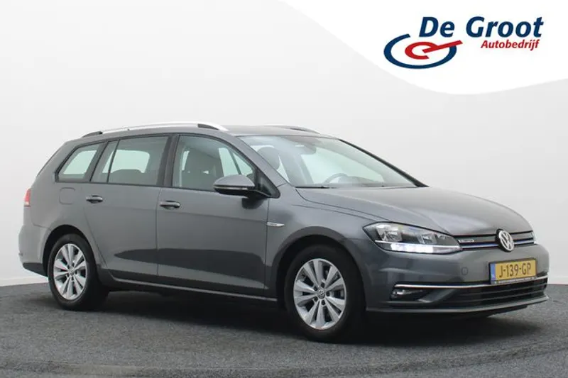 Volkswagen Golf (2020)