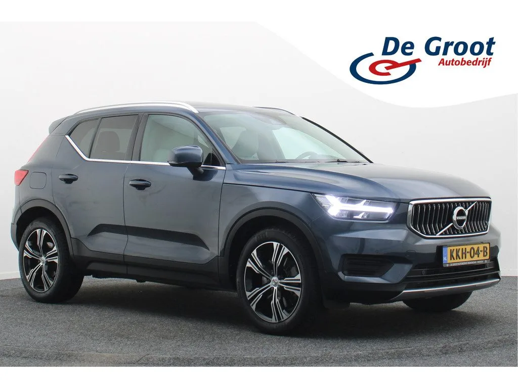 Volvo XC40 (2020) — foto 1