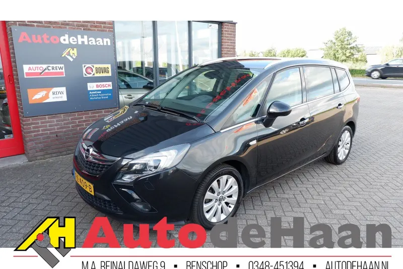 Opel Zafira Tourer (2012)
