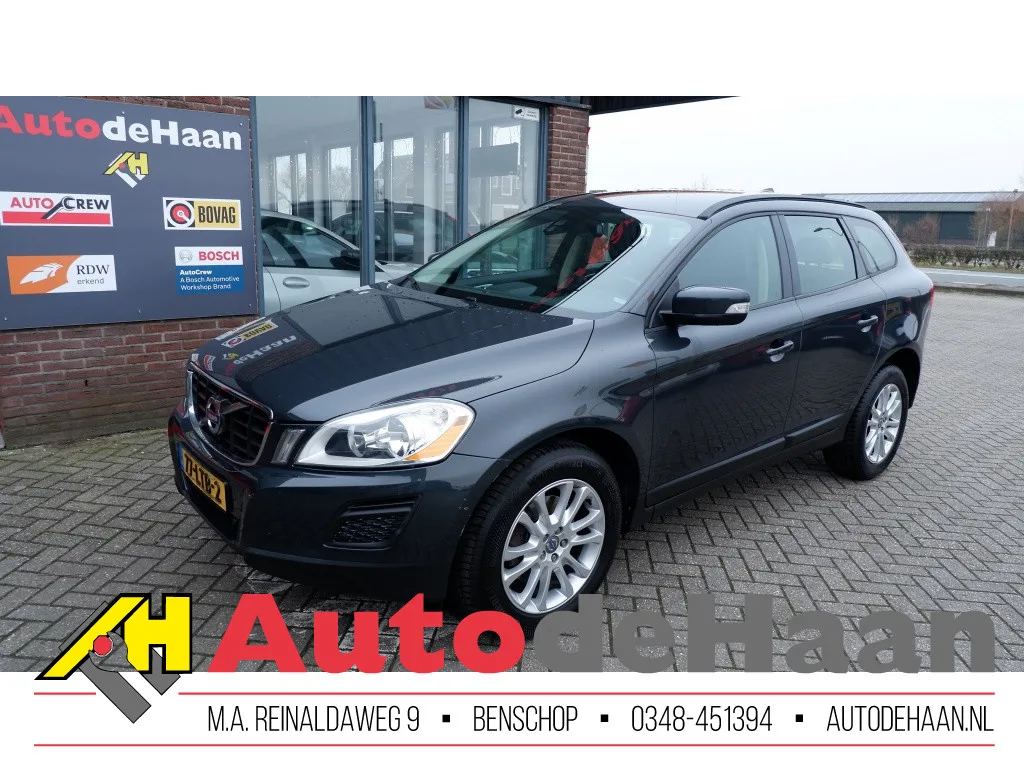 Volvo XC60 (2010) — foto 1