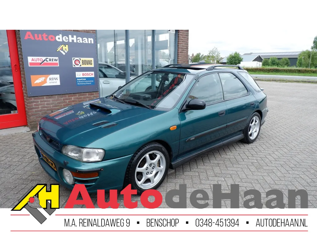 Subaru Impreza (1997) — foto 1