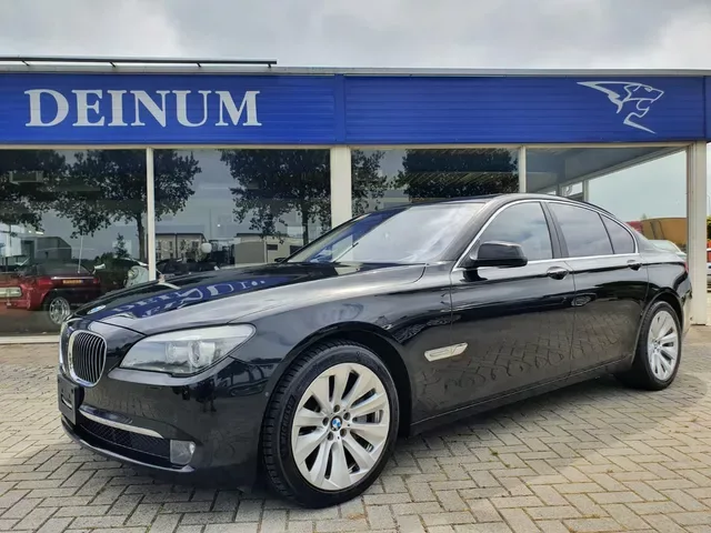 BMW 7-Serie (2012) — foto 1