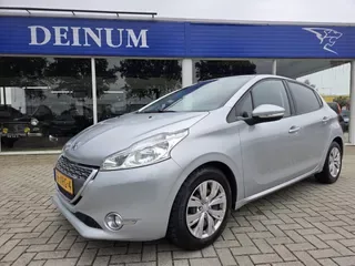 Peugeot 208 (2012) — foto 1