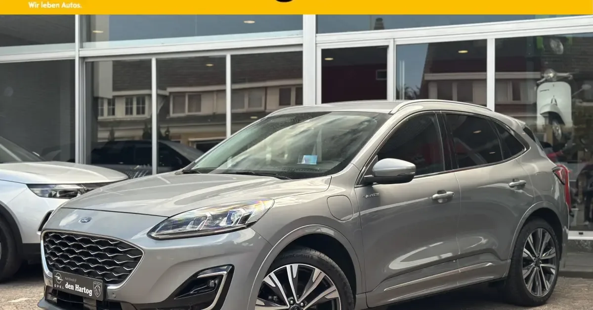 Ford Kuga (2024) — foto 1