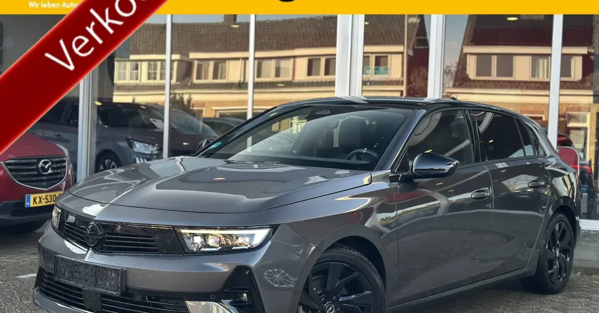 Opel Astra (2024) — foto 1