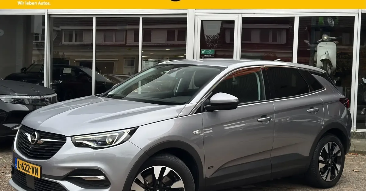 Opel Grandland (2021) — foto 1