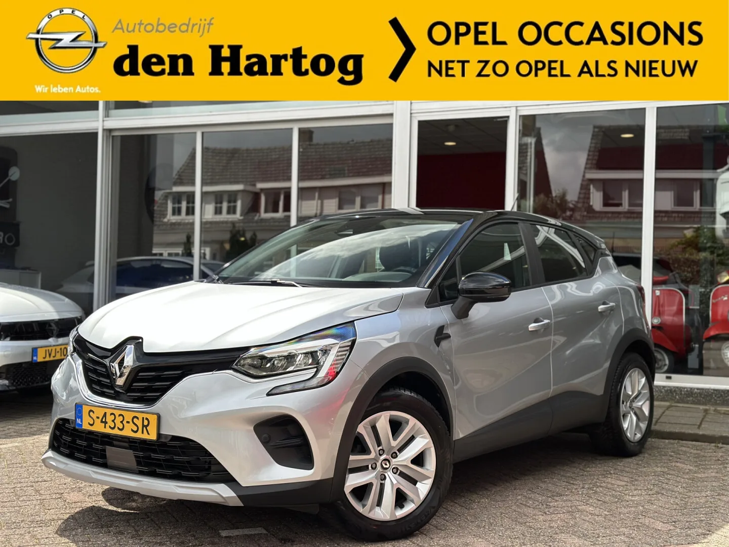 Renault Captur (2022) — foto 1