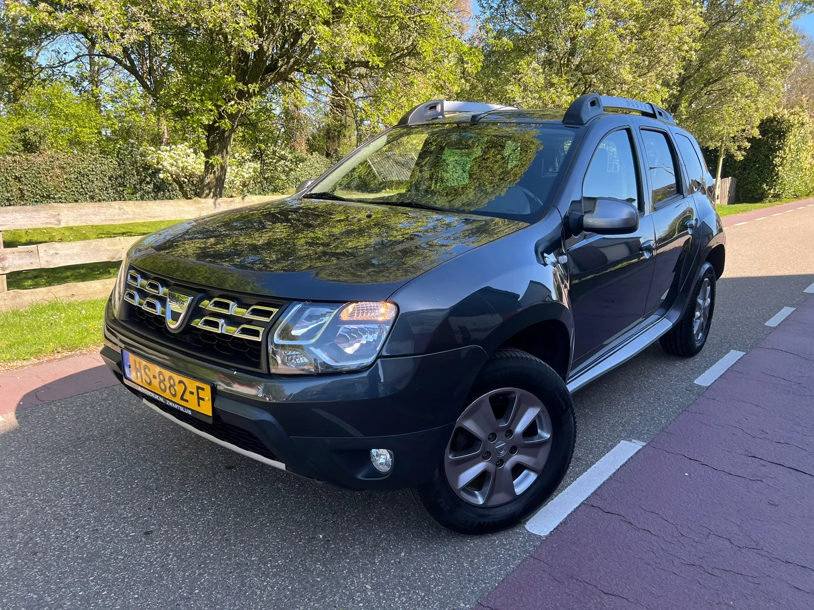 Dacia Duster (2016) — foto 1