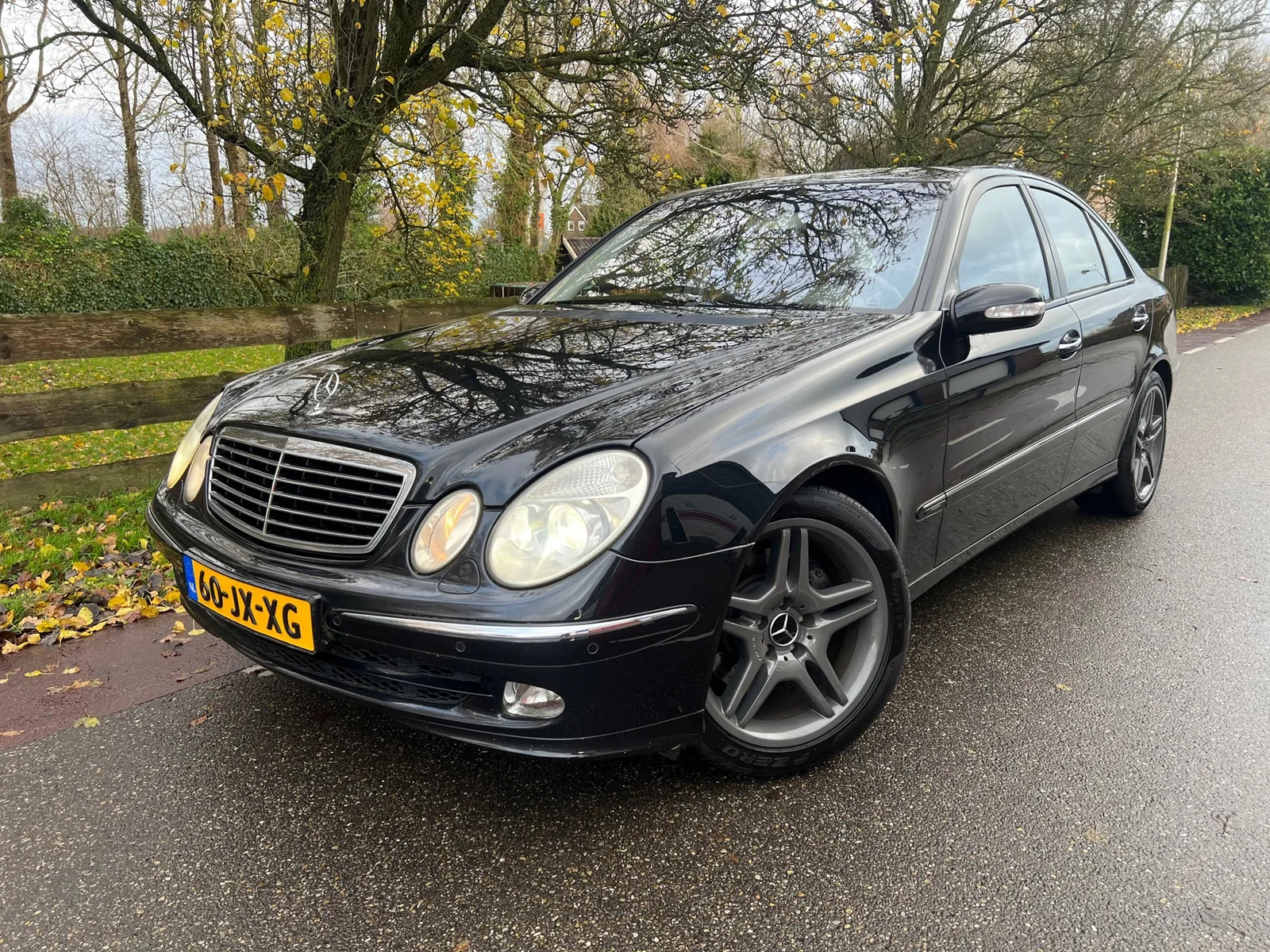 Mercedes-Benz E-Klasse (2002) — foto 1