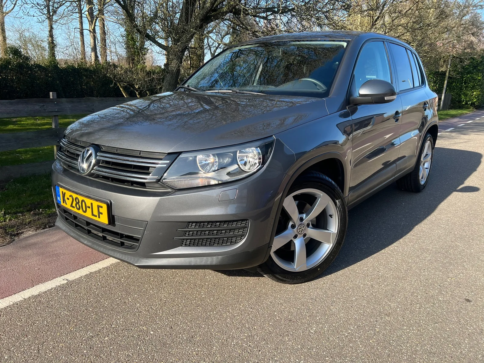 Volkswagen Tiguan (2014) — foto 1