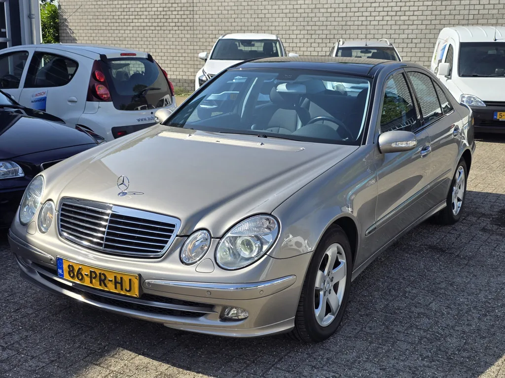 Mercedes-Benz E-Klasse (2004) — foto 1
