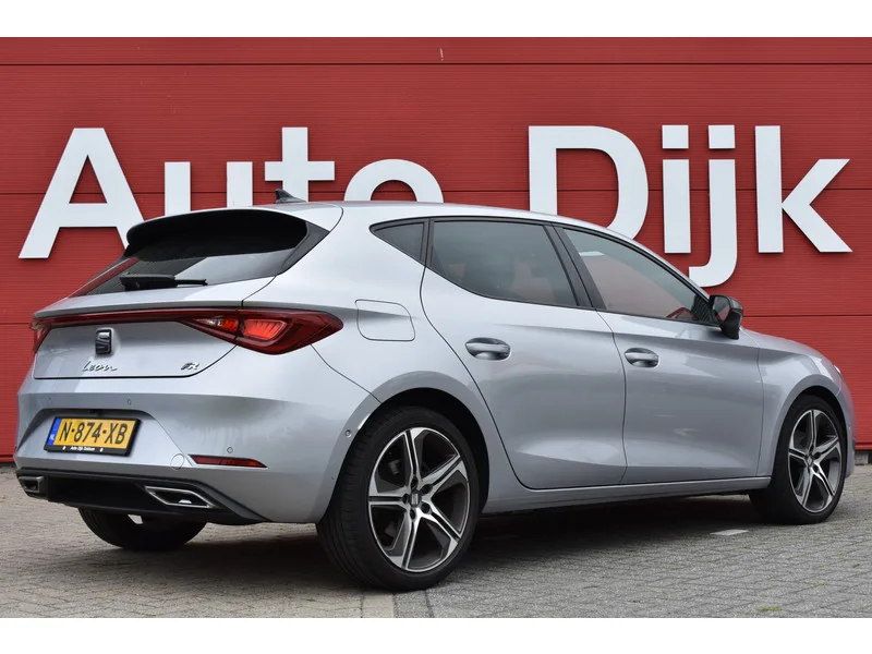 SEAT Leon (2022) — foto 1