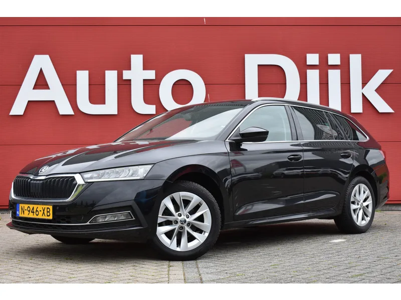 Škoda Octavia (2022) — foto 1