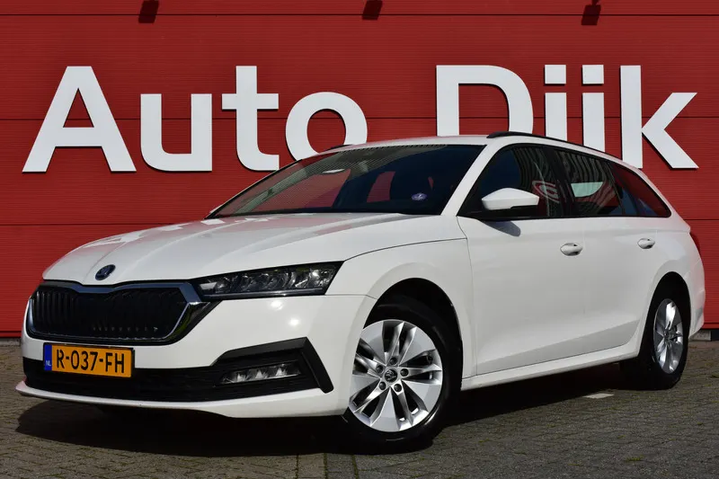 Škoda Octavia (2022)