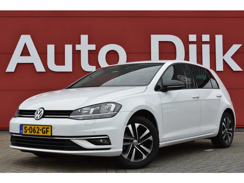 Volkswagen Golf (2019) — foto 1