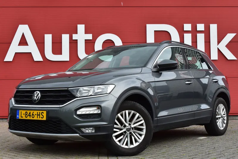 Volkswagen T-Roc (2021)