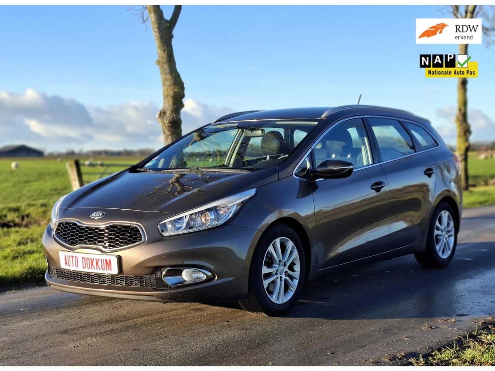 Kia Ceed (2013) — foto 1