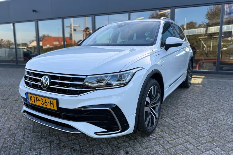 Volkswagen Tiguan (2022)