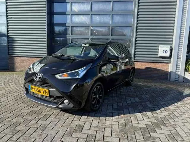 Toyota Aygo (2020) — foto 1