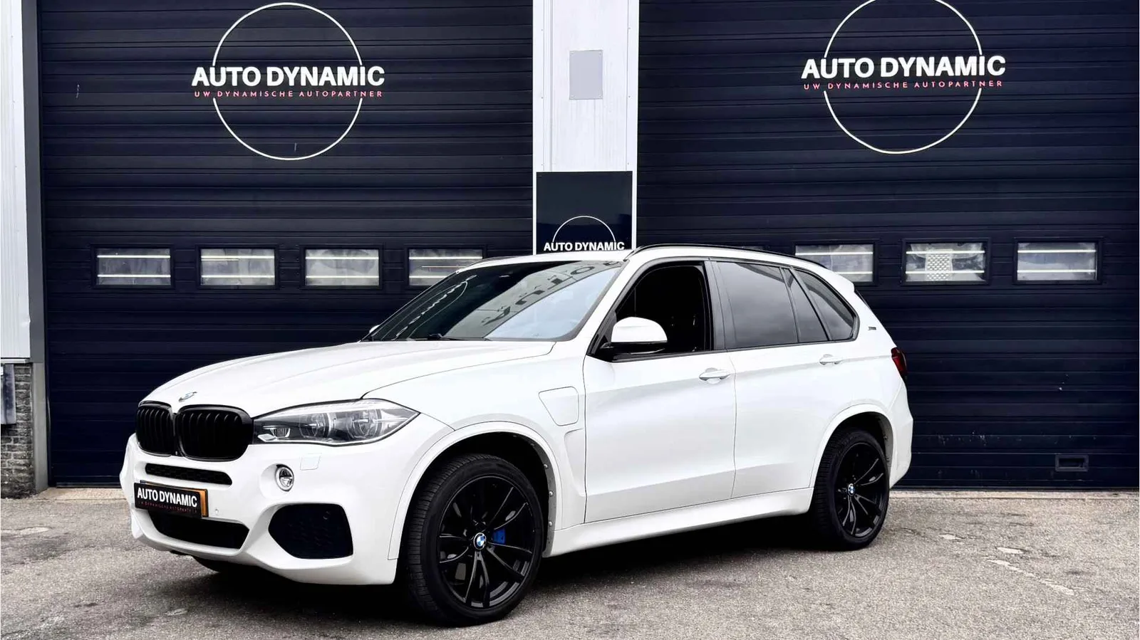 BMW X5 (2017) — foto 1