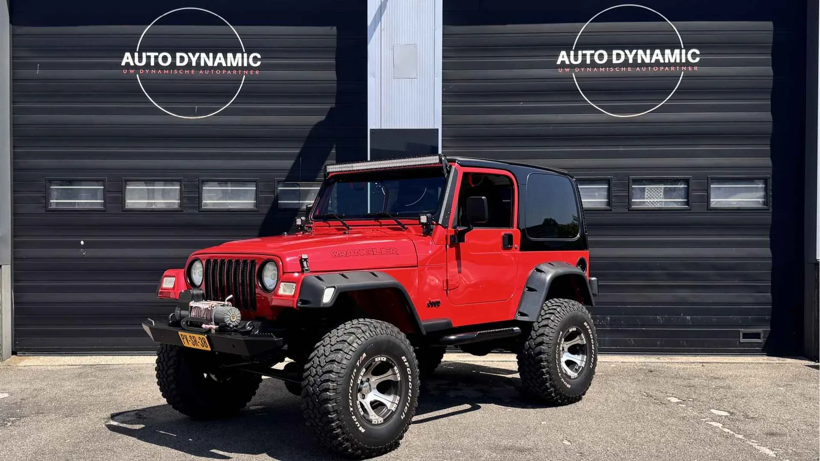 Jeep Wrangler (1987) — foto 1
