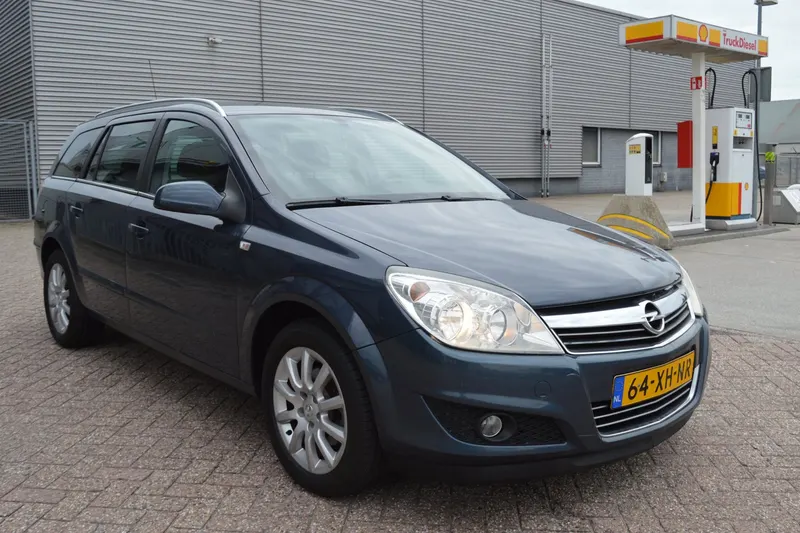 Opel Astra (2007)